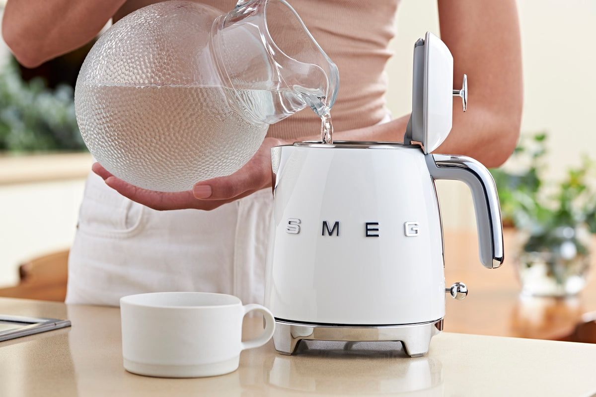 Smeg 50's Mini-Wasserkocher 800 ml (2. Chance)
