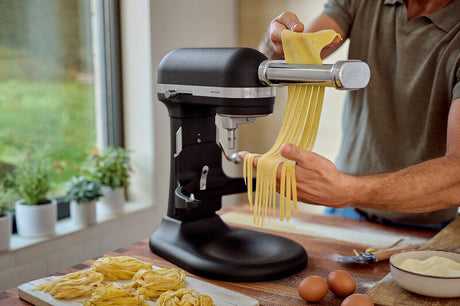 KitchenAid Küchenmaschine mit Schüsselheber 6,6 L Artisan 5KSM70SHX