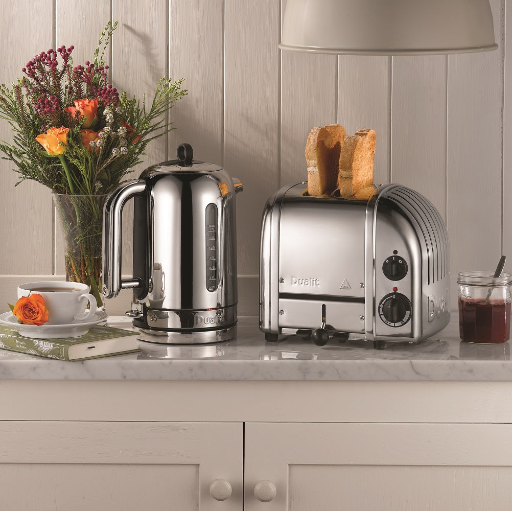 Dualit Toaster Paket 3, 2er Toaster mit zwei Sandwichzangen und Brötchenaufsatz