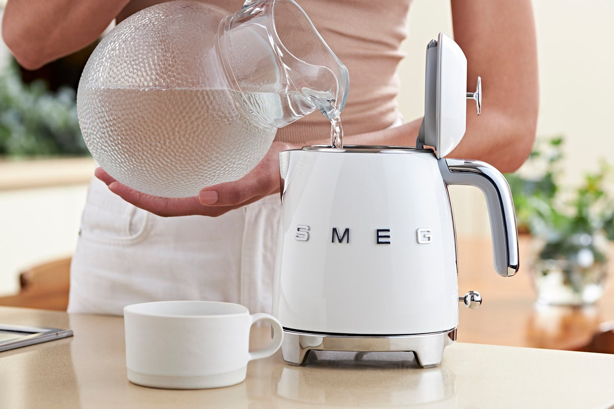Smeg 50's Mini-Wasserkocher 800 ml (2. Chance)
